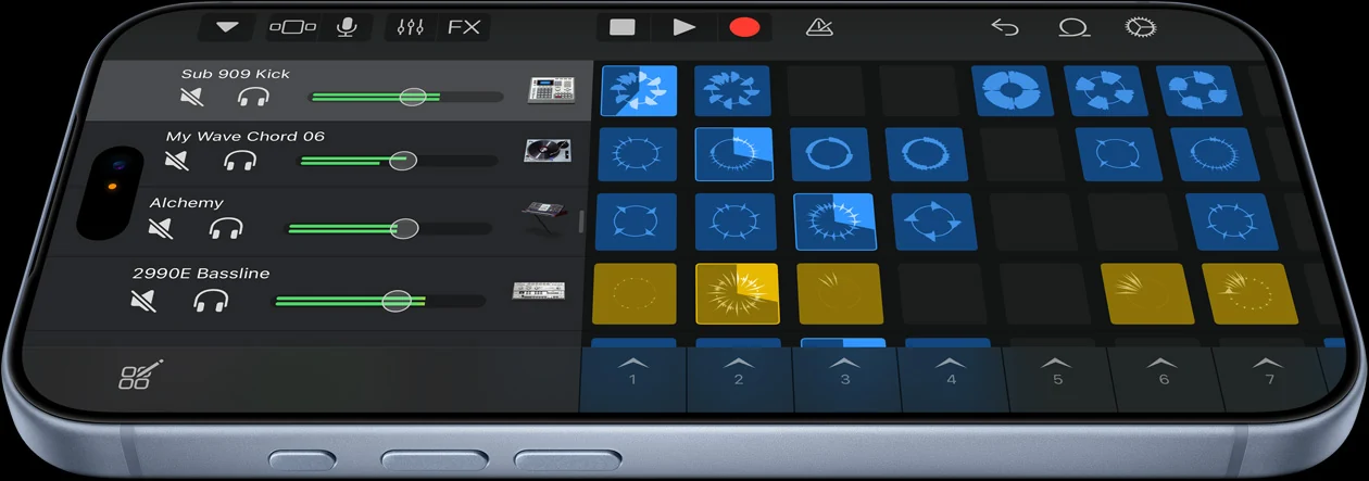 Gaming on iPhone with its thermal design
