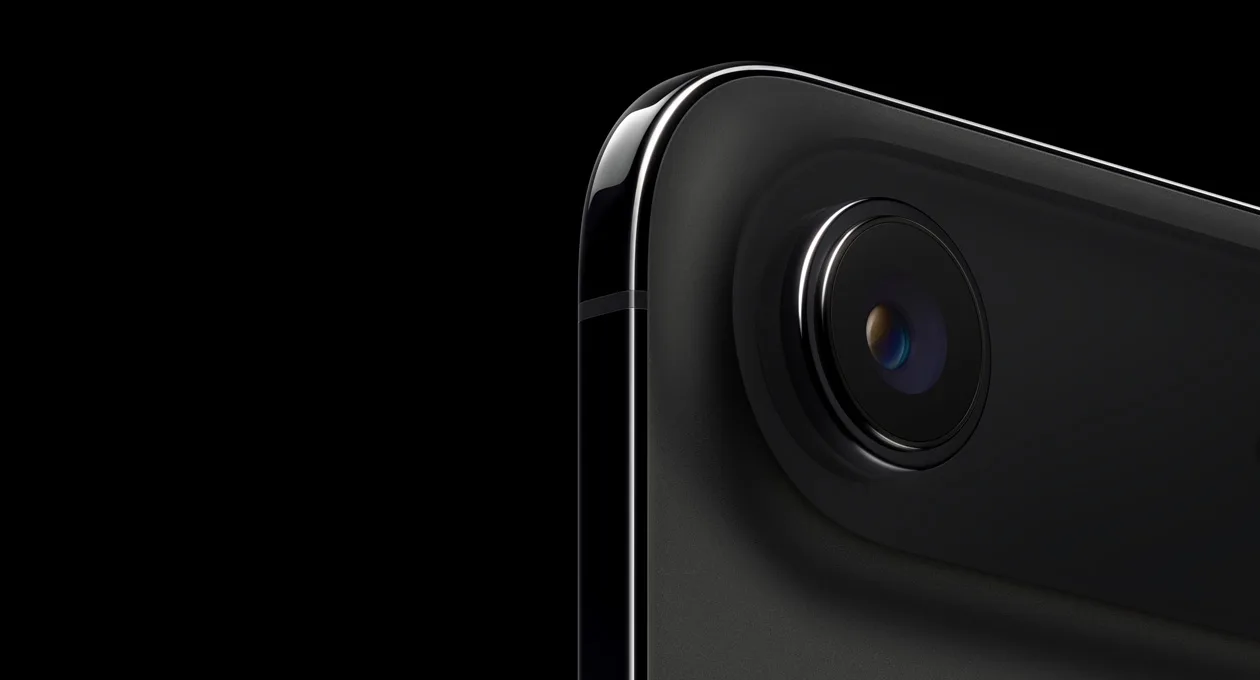 Detalle de la cámara trasera del iPhone Air en Negro espacial